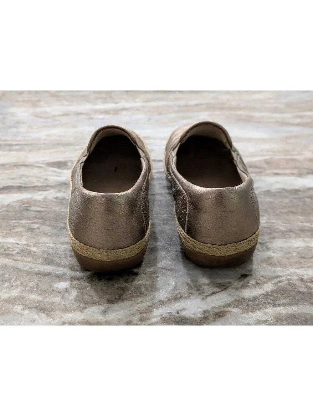 Clarks Gold Espadrille Slip‑On Shoes 8 W – Solar Bloom